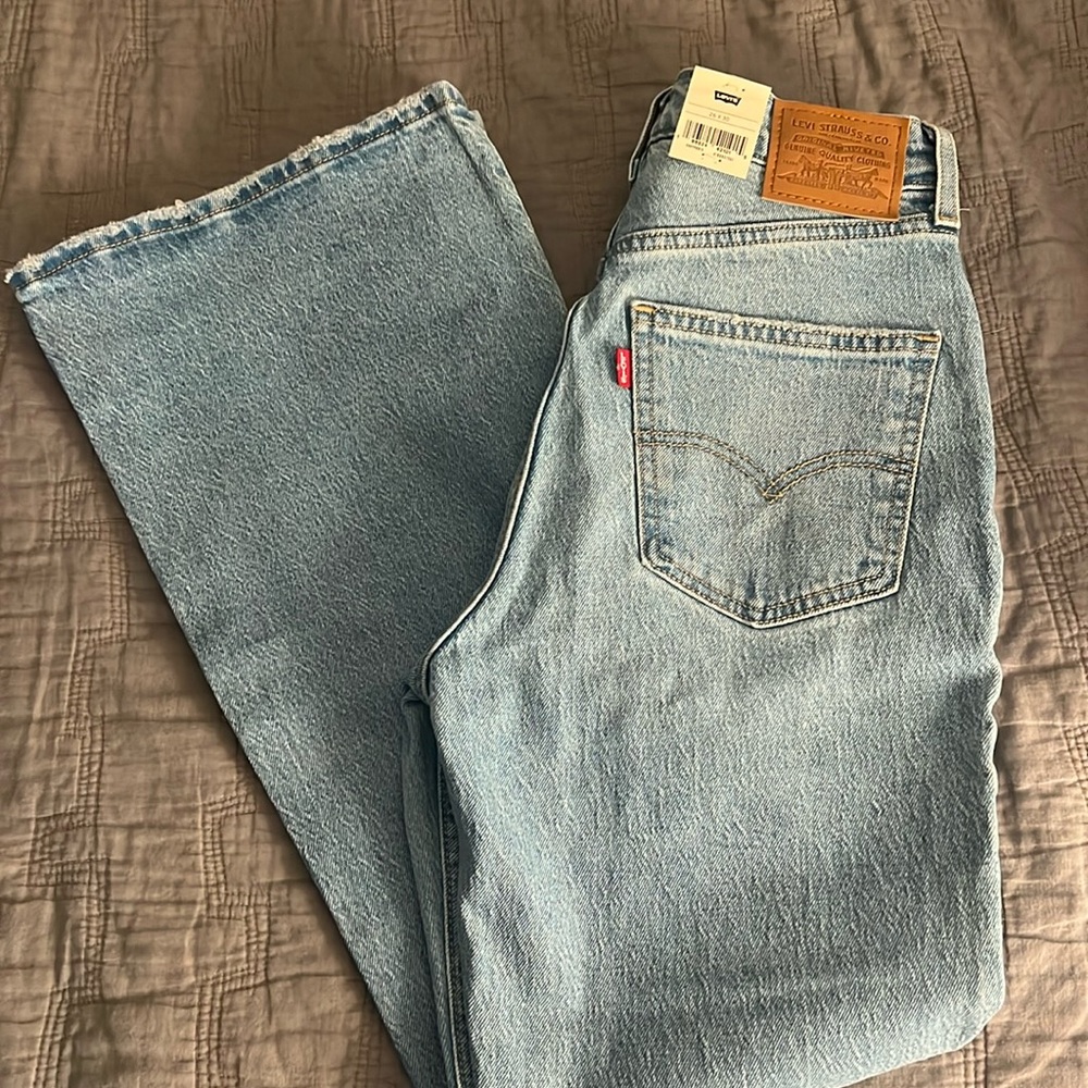Levi’s Flare Jean SIZE//26
